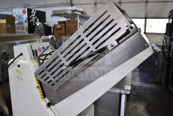 Oliver 797-32NC commercial bread slicer with Pro Guard Artisan chute, 115V, 1 Phase. Features stainless steel construction.