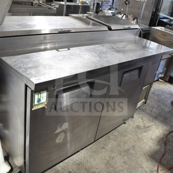 True TPP-67 Commercial Pizza Prep Table, stainless steel, 115V, 1 phase, dual compartments, used condition, visible label.