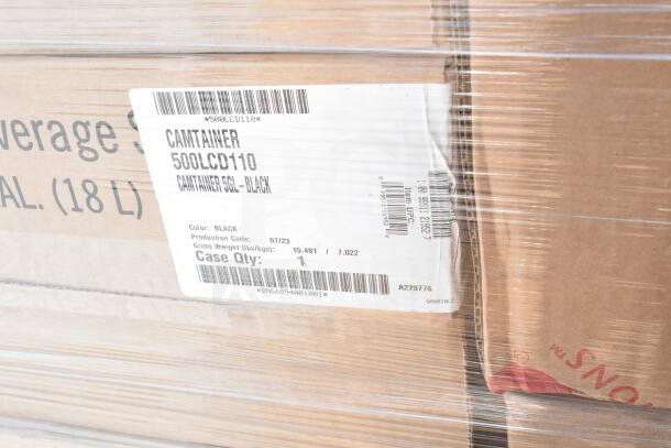Packaging for Camtainer 500LCD110, 5-gallon black container. Label details production date (07/23) and weight (15.481 lbs/7.022 kg).