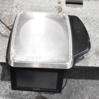2017 Hobart HTi-7LH26 commercial food portioning scale, stainless steel, countertop model, electric, good condition.