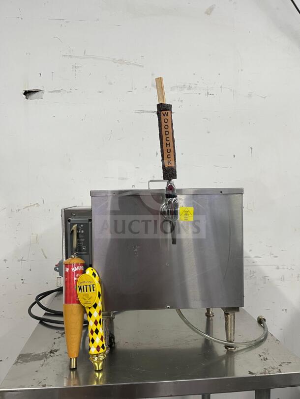 Commercial beer dispenser, KEGRATOR portable countertop keg cooler. Stainless steel with Woodchuck tap. Includes two additional tap handles.