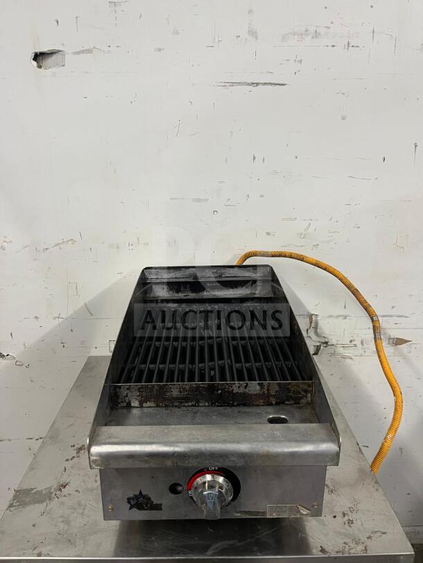 Star-Max Countertop 15in Radiant Gas Charbroiler, stainless steel, front control knob, used condition.