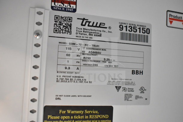 2017 True GDM-72-HC Commercial Cooler label detailing model, voltage, design pressure, and refrigerant specs.