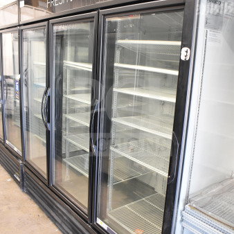 2017 True GDM-72-HC 3 door reach-in cooler merchandiser, 115V, tested, working, fresh foods sign, shelves visible.