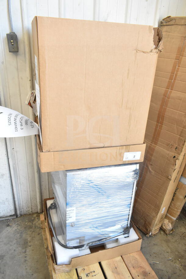Brand new 2024 Perfect Fry PFC730 ventless countertop deep fryer. Scratch and dent condition. 208V, 1 phase. Packaged in box.