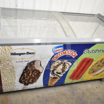 SD-575K Commercial Chest Freezer Merchandiser, 115V, 1 Phase, features ice cream branding, on commercial casters.