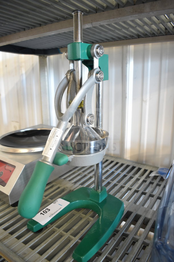 Garde 181MCJ2 Manual Citrus Juicer, brand new with minor scratches, featuring a safety spring and sturdy metal build.