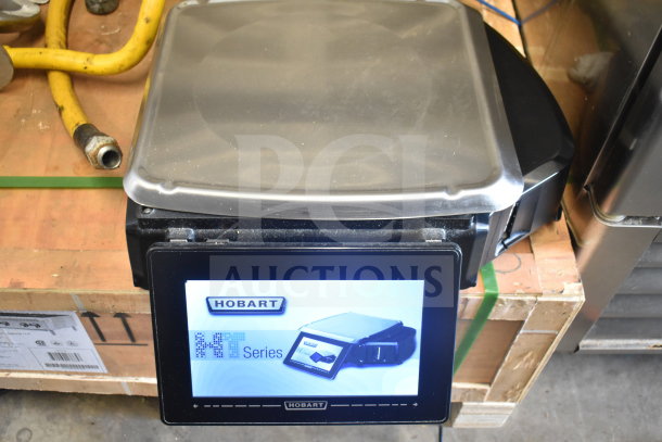 Hobart HTi-7LH4W countertop food portioning scale, digital display, 2020 model, tested working, HT Series branding visible.