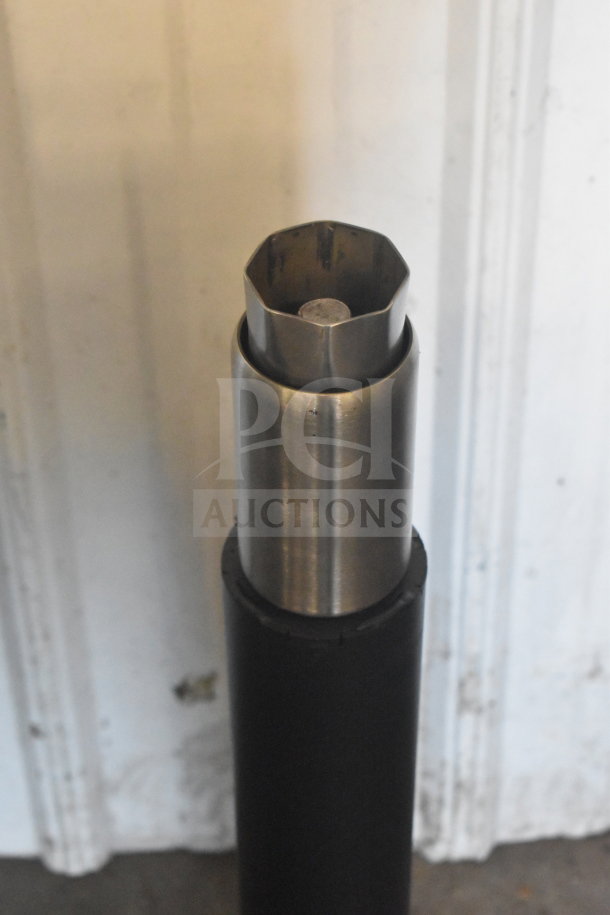 Metal leg with hexagonal top, scratch and dent condition. Black exterior, silver upper section. Auction lot: 7 legs.