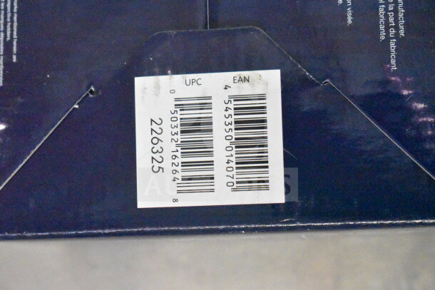 Three Olympus Stylus 850 SW digital cameras in original box, new condition. UPC: 050332162648, EAN: 4545350014070.
