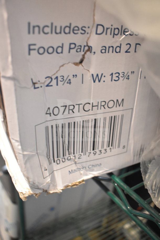 Box label showing "407RTCHROM" model, indicating a Choice Deluxe 8 Qt. Roll Top Chafer. Box is scratched and dented.