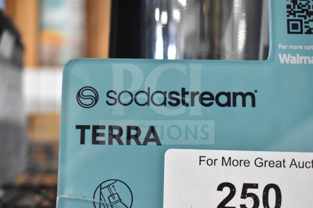 SodaStream Terra display box with visible branding and auction number 250.
