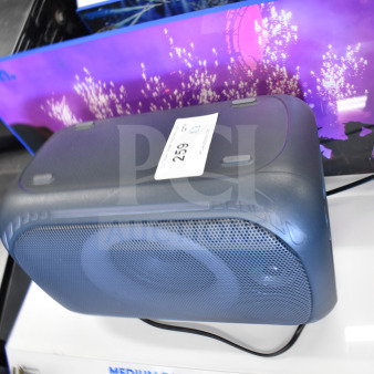 Onn Medium Party Speaker in excellent condition with display setup. Label shows auction lot number 259.