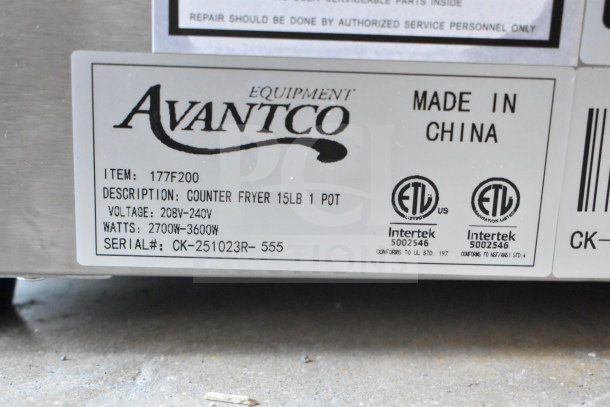 Avantco 177F200 electric countertop fryer label, 15 lb capacity, 208-240V, 2700-3600W, brand new, scratch and dent condition.