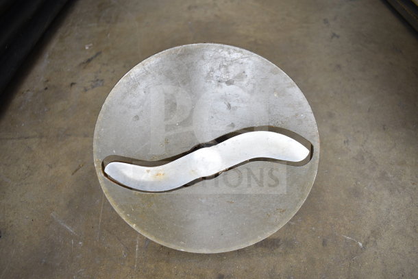 5-item lot including a whisk, two pelican head blades, a mixer paddle attachment, and a vent cover. Auction: 5x your bid!