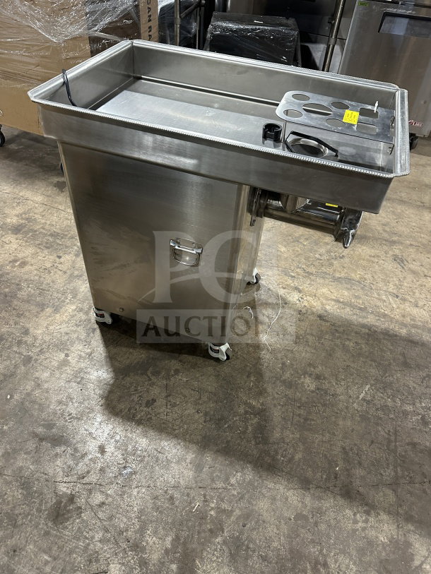 Brand new Vevor DJ42 commercial stainless steel electric meat grinder, 220/240V, industrial cabinet design, SN: 25050153396910015.