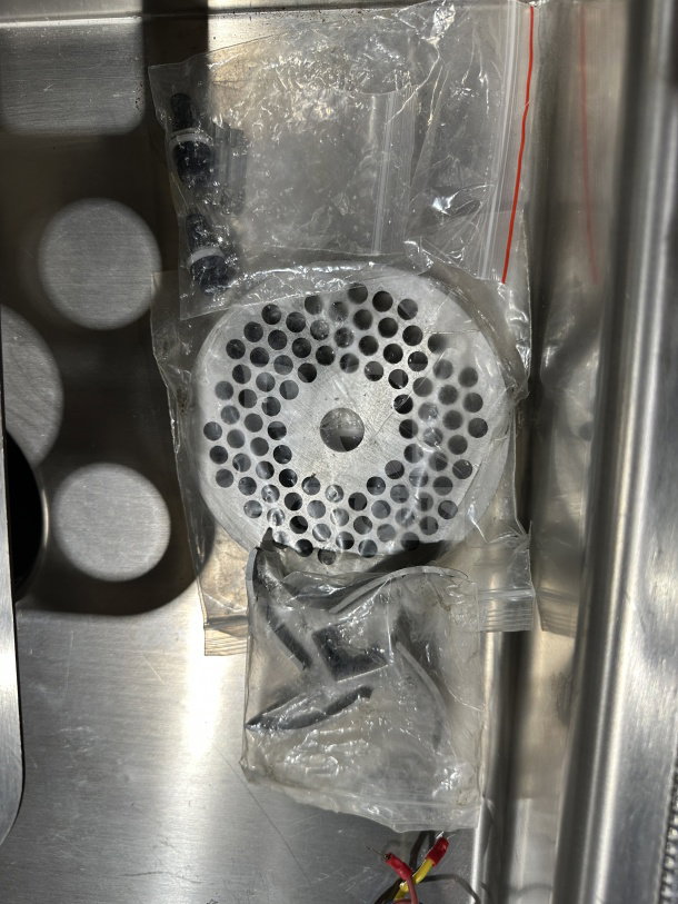 Vevor DJ-42 stainless steel meat grinder with circular blade, new condition, SN: 25050153396910015, in packaging.