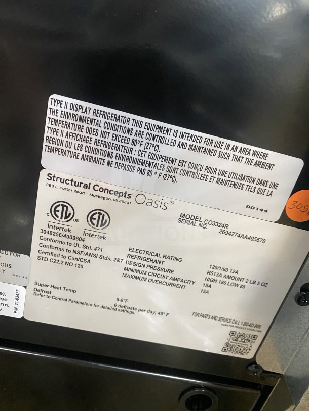Structural Concepts Oasis Series CO3324R model sticker, indicating 120V, 1 Phase, SN: 2694274AA405670, commercial use.