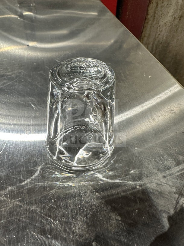 Brand new Anchor Hocking 1 oz clear glass whiskey/shot glass, model 3668U, pristine condition, commercial grade.