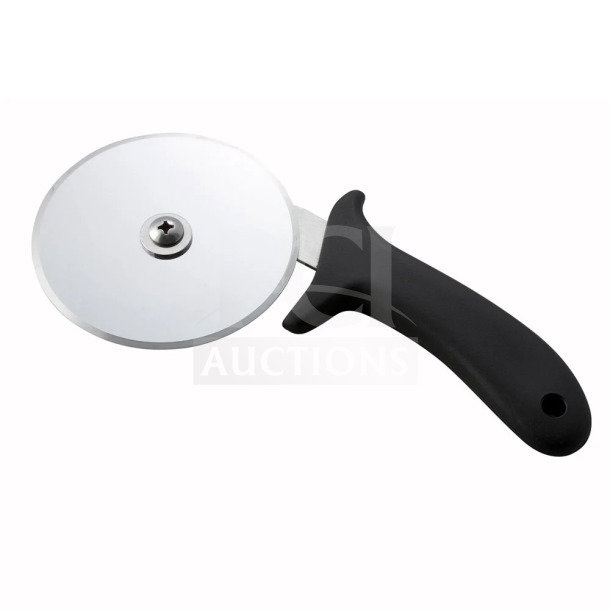 Brand new Winco PPC-4 pizza cutter with 4" stainless steel blade and black plastic handle.