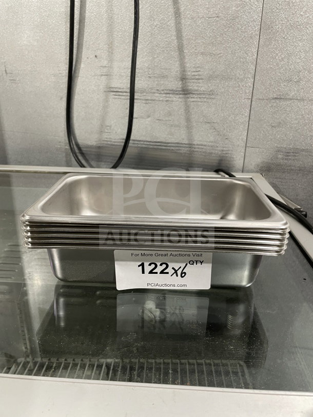 BRAND NEW Thunder Group STPA3142 stainless steel steam table pan set. Includes six pans. Ideal for commercial use.