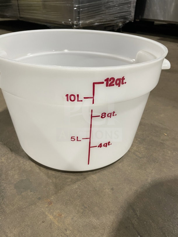 Brand new Cambro 12Qt Round Storage Container, model RFS12148, natural white with red measurement markings.