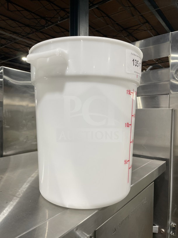 Cambro 22Qt white round polypropylene food storage container, model RFSS148, with 2 handles, new condition, with measurement markings.