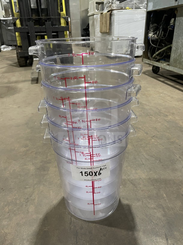 Winco PCRC-8 8Qt clear polycarbonate storage container, new condition, with red measurement markings and side handles.