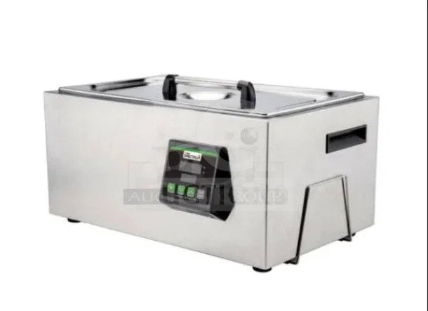 Brand new Winco Spectrum Series ESVC-28 stainless steel sous vide cooker; 7.4 gal capacity, digital control, 110–120V.
