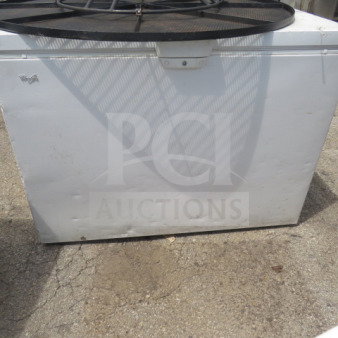 Whirlpool chest freezer, model WZC3115DW00, in working condition. Measures 47x27x34 inches, 115 volts.