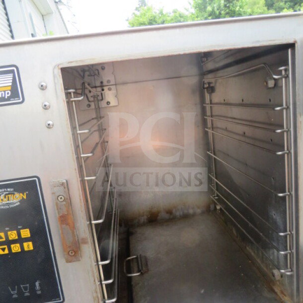 One Accutemp gas steamer, Model# N61261E06000200, on stainless steel stand with under shelf. Dimensions: 24.5"x27"x54".