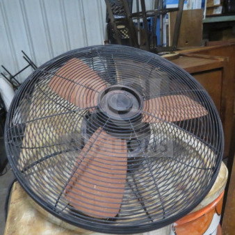 Allen Roth 20-inch round patio fan with metal grille and wooden blades. 120 Volt, in good condition.