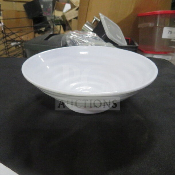 GET Melamine 7 inch bowl, model ML-77, in good condition. Smooth white finish, round shape, durable material.