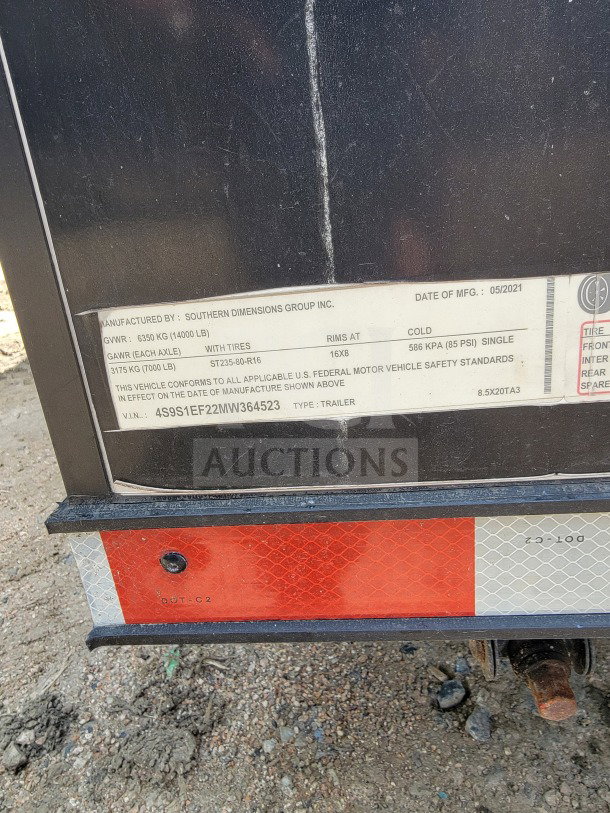 2021 SDG 8.5' x 20' Mobile Fulfillment Trailer label, VIN 4S9S1EF22MW364523, GVWR 14,000 LB, mfg date 05/2021.