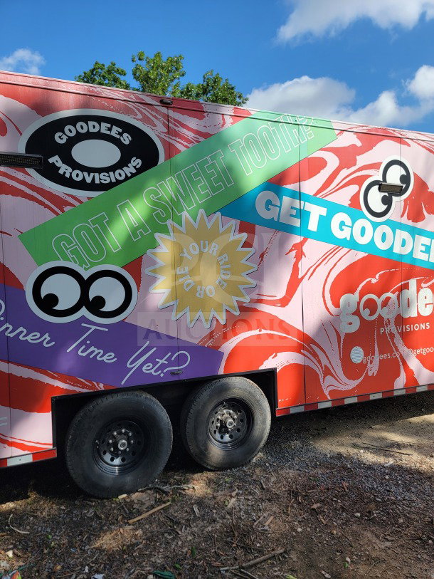 2021 SDG 8.5'x20' double-axle trailer with colorful branding, suited for cold-storage and logistics.