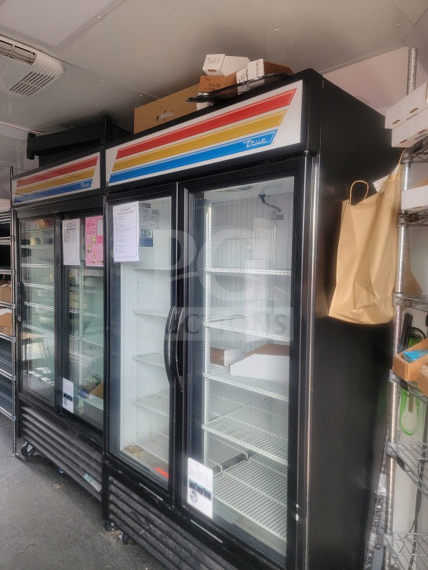 Dual-glass door True refrigeration unit in custom SDG mobile trailer. Features shelving, 120/208V 3-Phase power, new condition.