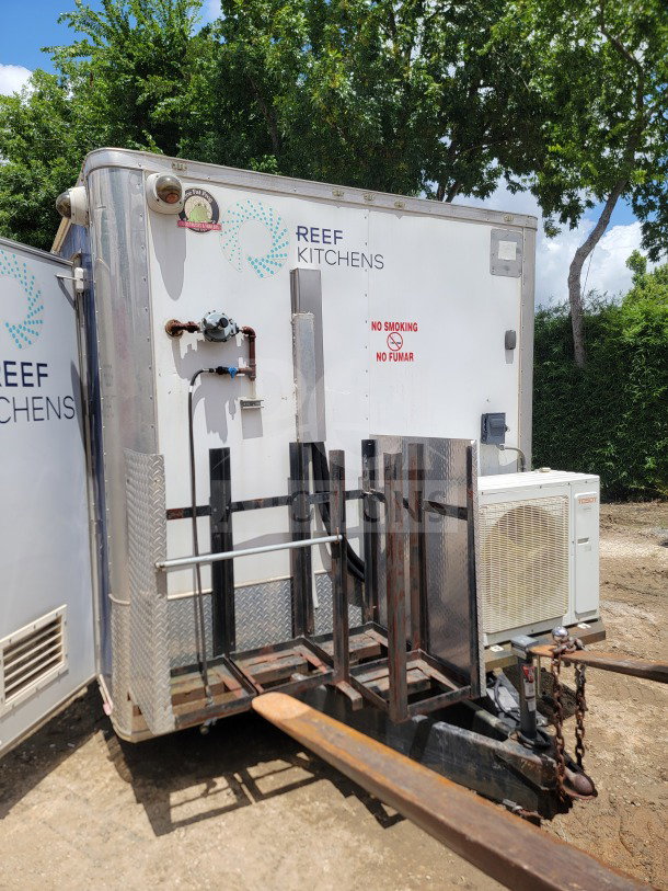 2019 Diamond Cargo 8.5' x 24' dual-axle mobile kitchen trailer, Reef Kitchens branding, visible wear, VIN 53NBE2425K1074663.