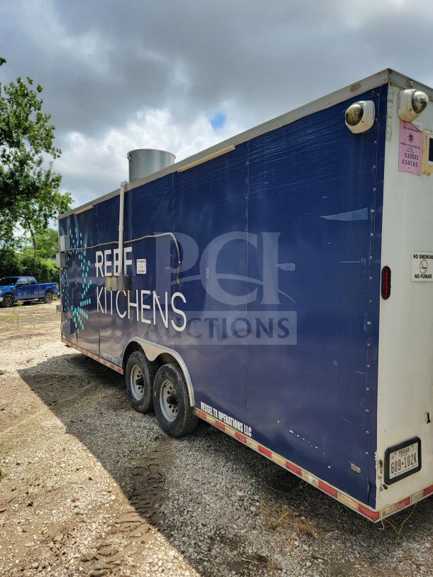 2019 Diamond Cargo 8.5' x 24' tandem-axle mobile kitchen trailer, blue exterior, Serv-Ware lineup, 14,000 LB GVWR, visible license plate.