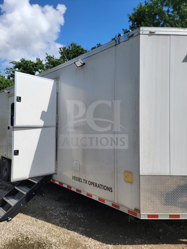 2021 SDG 8.5' x 26' tandem-axle trailer, logistics config, Turbo Air & Blueair refrigeration, labeled "Vessel TX Operations."