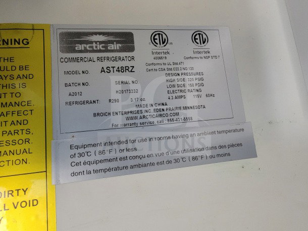Arctic Air commercial refrigerator label, Model AST48RZ, refrigerant R290, 3.17 oz, electric rating 115V, 4.3 amps.
