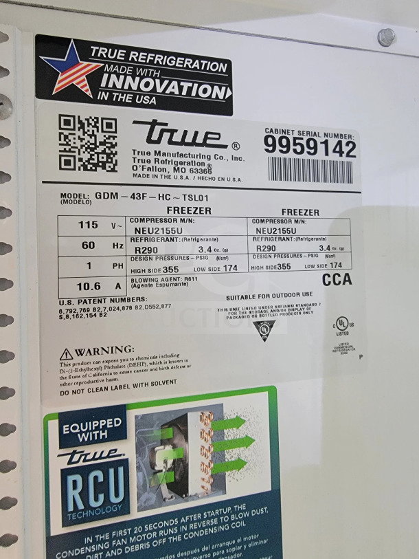 Alt text: Label from a True freezer, model GDM-43F-HC~TSL01, 115V, R290 refrigerant. Features RCU technology and suitable for outdoor use.