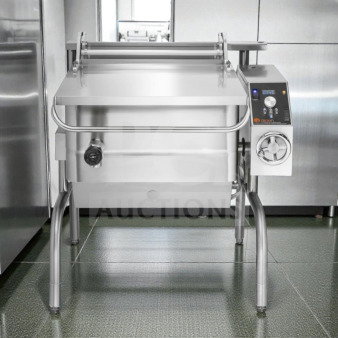 Groen BP-30G Commercial Gas Tilting Braising Pan, 30 Gallon, in stainless steel, fully tested and operational, 120V.