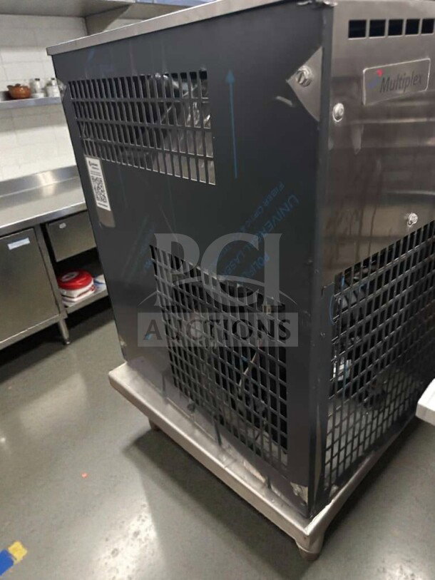 Premium condition Manitowoc Multiplex S-180-04 ice and beverage dispenser, UL listed, 120V, fully tested, stainless steel exterior.