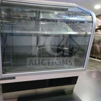 Impeccable Condition C. Schmidt EHD-4 Refrigerated Deli Display Case, curved glass, 115V, fully tested operational.