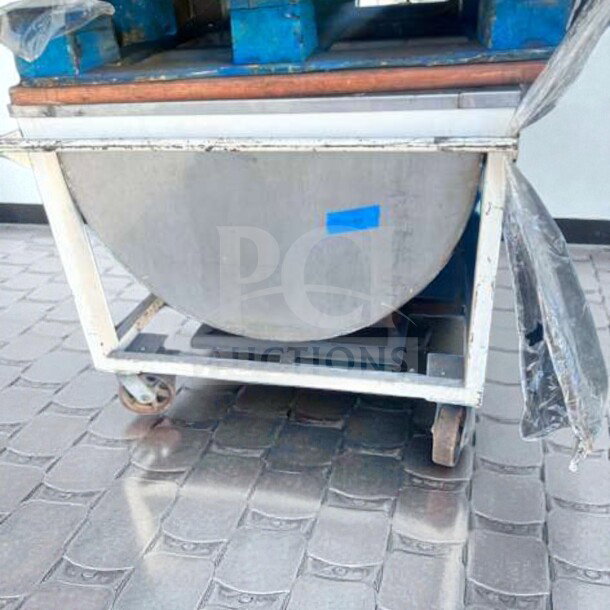 Falcon Machinery Commercial Gas Tilting Skillet in premium condition, features sturdy construction and operational utility.