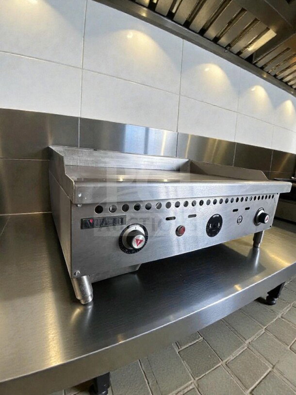 Vulcan VCR36-T commercial gas griddle, 36", stainless steel, excellent condition, NSF & UL listed, fully tested.
