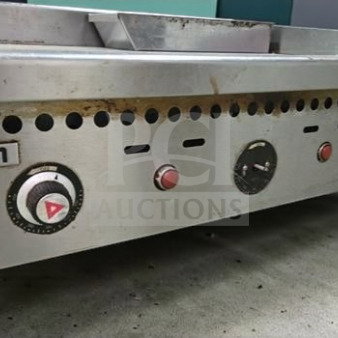 Vulcan Commercial Gas Countertop Griddle, heavy-duty, flat top, fully tested, model VUL-L-GRD-0548, operational condition.