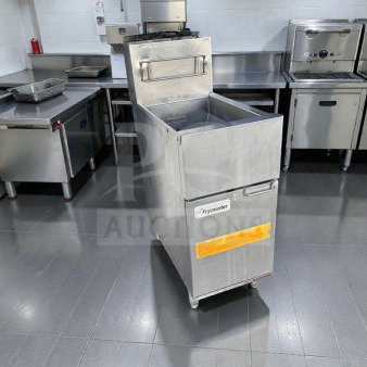 Frymaster ESG35T natural gas commercial fryer, 40 lb capacity, excellent condition, NSF & ETL listed, fully tested.