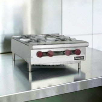 Brand new THERMA-TEK TCHP24-4L countertop hot plate with 4 burners. Model TCHP24-4L, 208-240V, single phase.