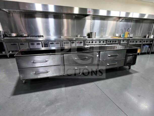 Randell LPRES1L3-120C4 refrigerated equipment stand, 6-drawers, superior condition, fully tested, self-contained.
